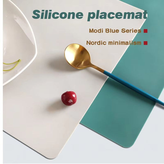 Oversized Food Grade Silicone Waterproof Placemat – Heat Insulation & Anti-Skidding Table Mat for Kitchen & Dining